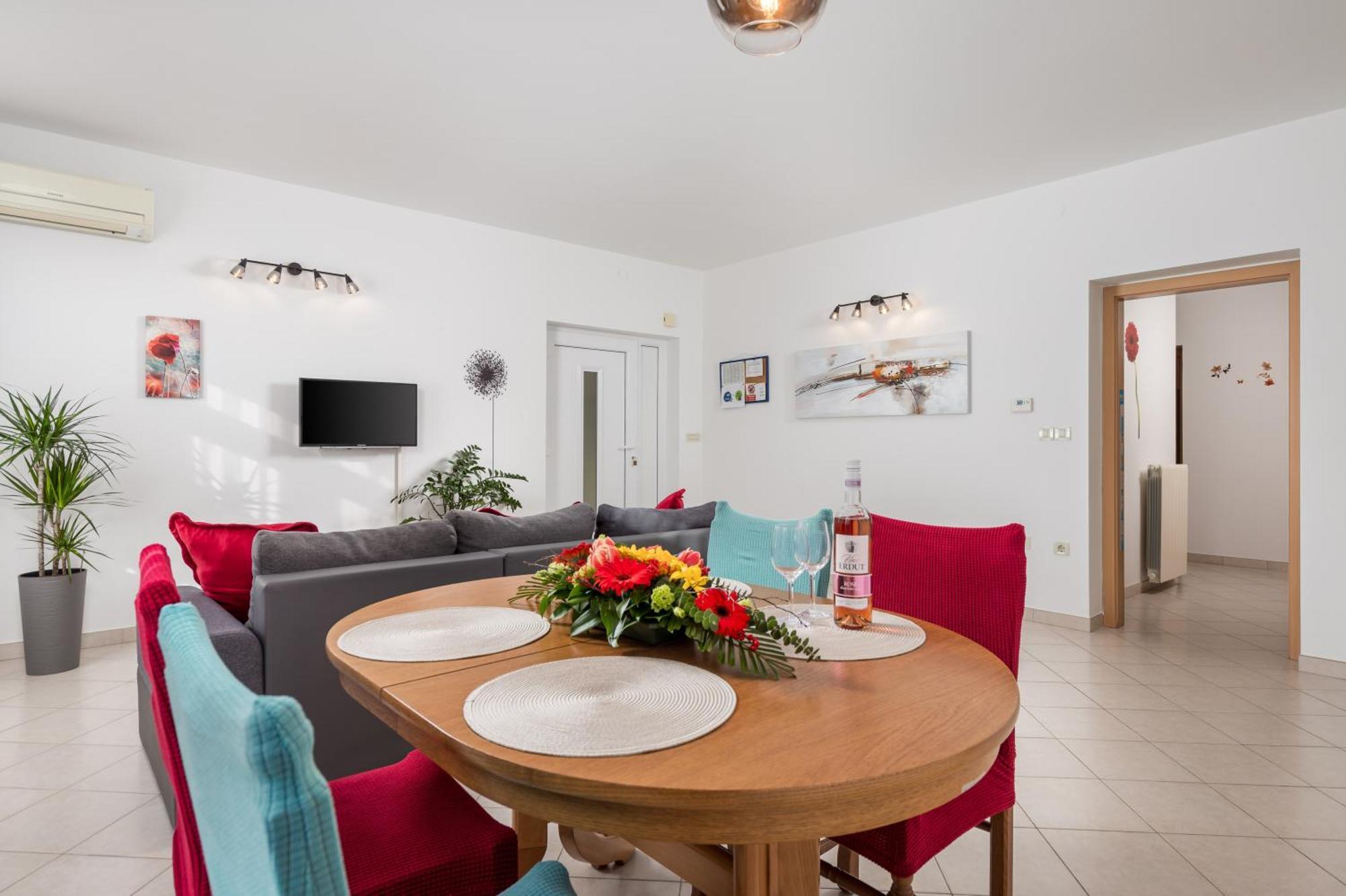 Apartments Kovacic Kraljevica Bagian luar foto