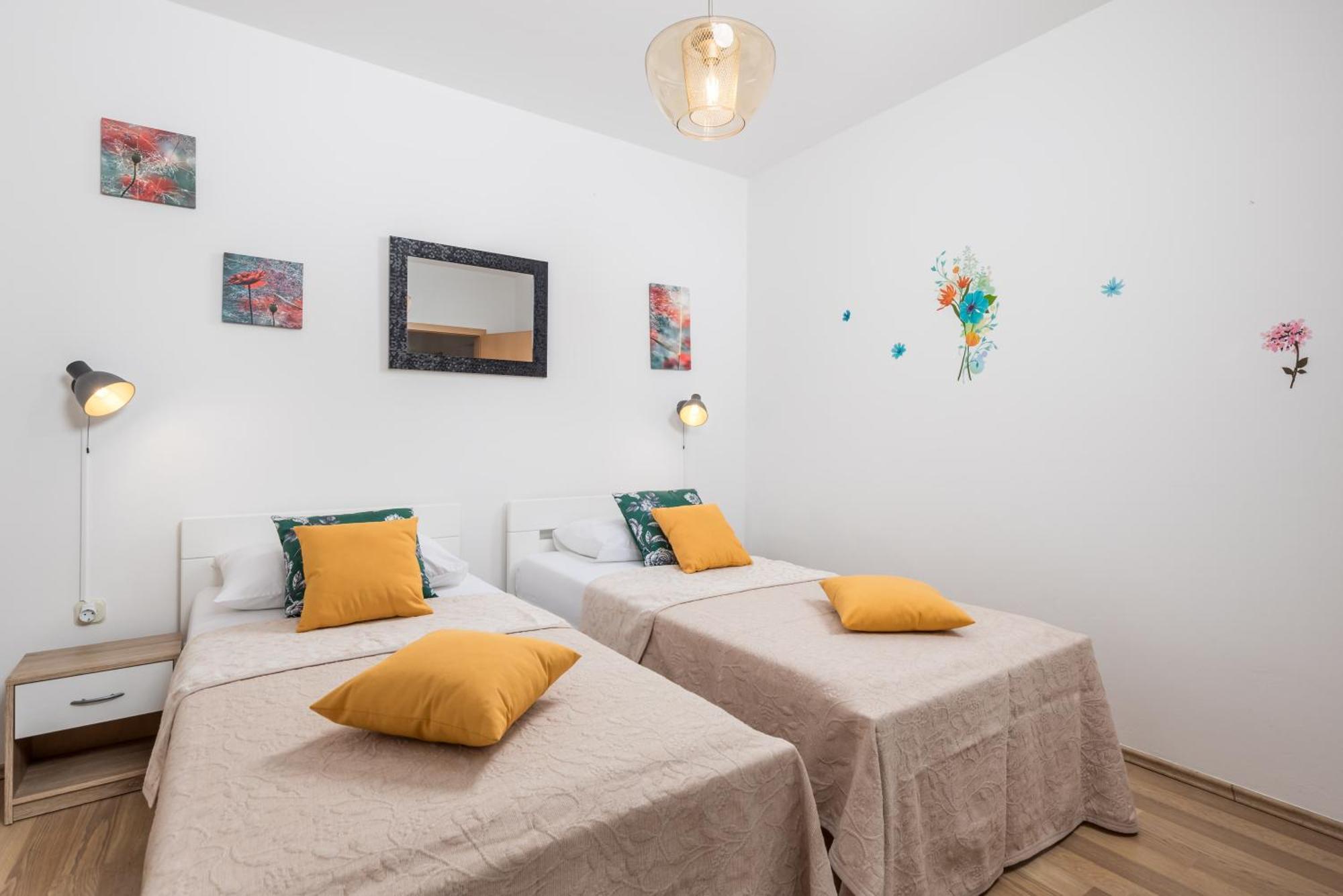 Apartments Kovacic Kraljevica Bagian luar foto
