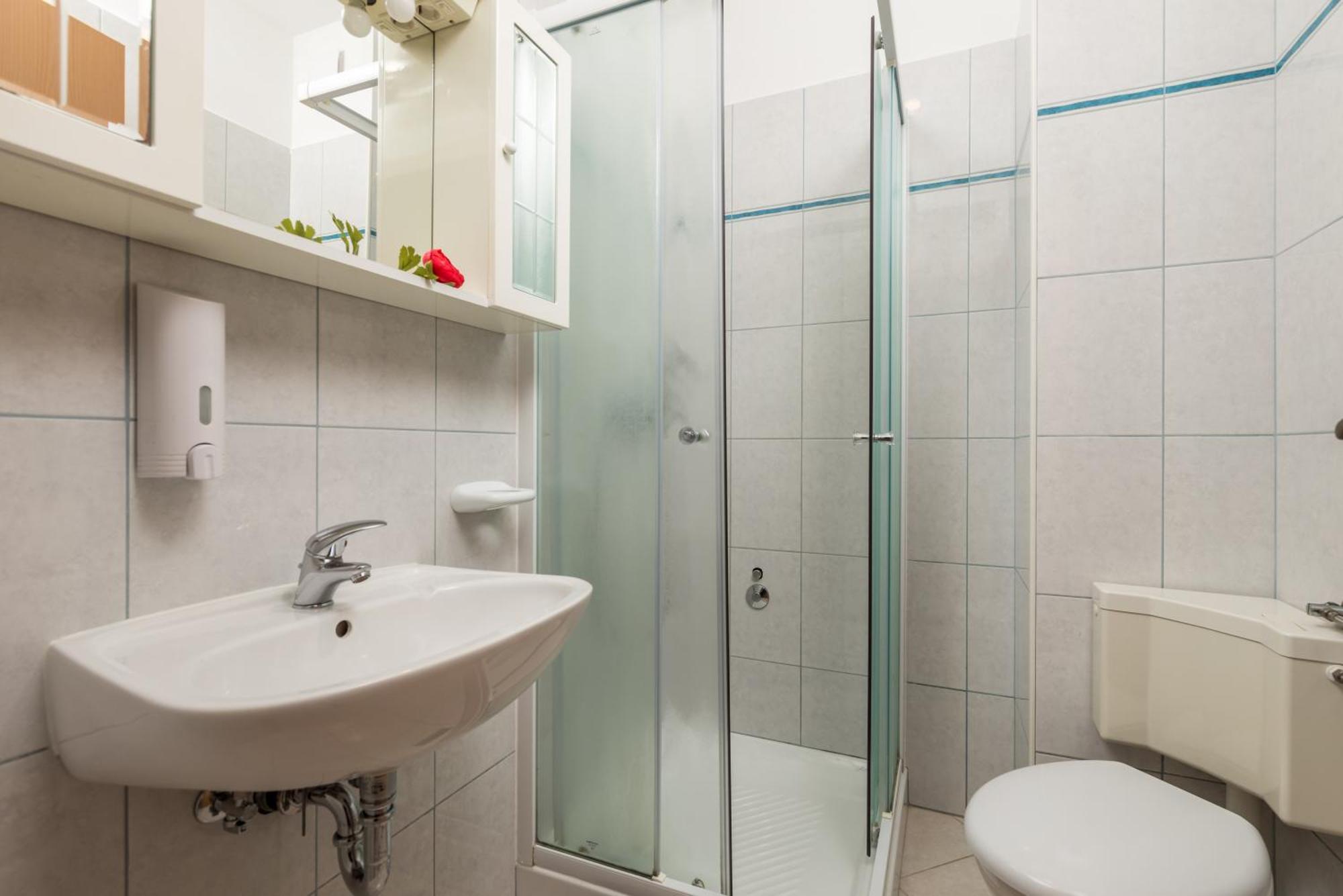 Apartments Kovacic Kraljevica Bagian luar foto