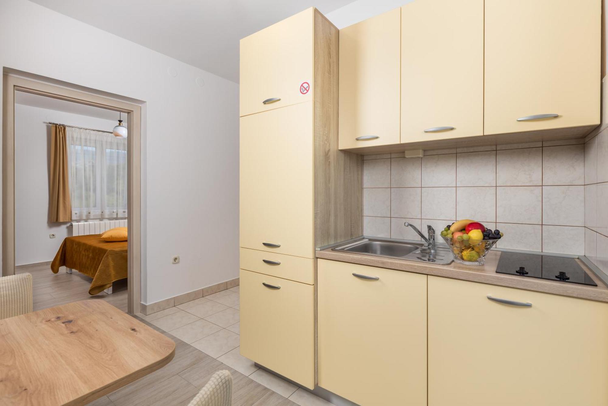 Apartments Kovacic Kraljevica Bagian luar foto