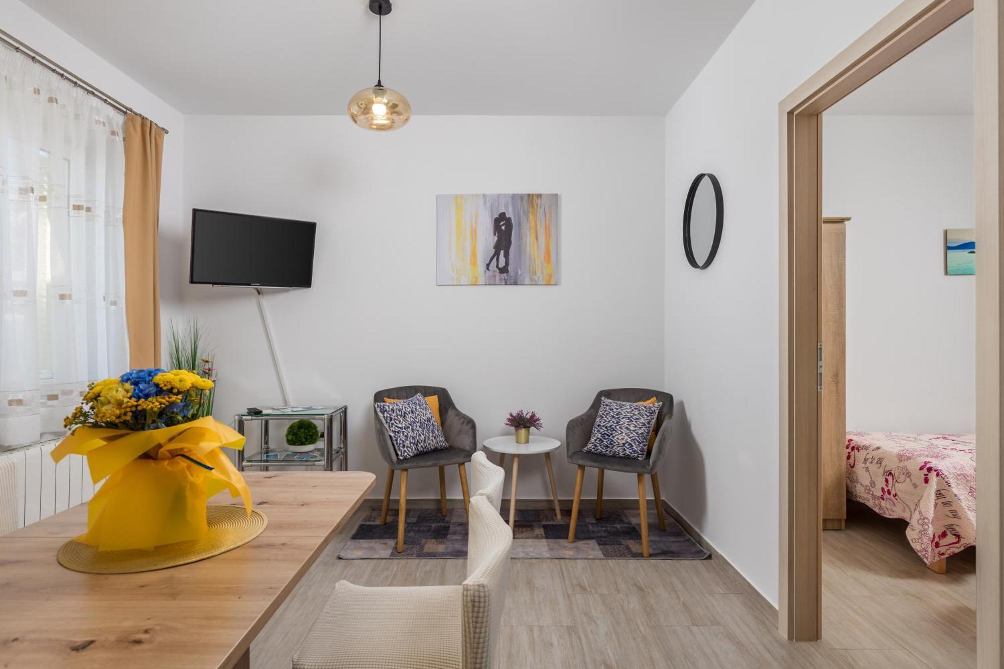 Apartments Kovacic Kraljevica Bagian luar foto