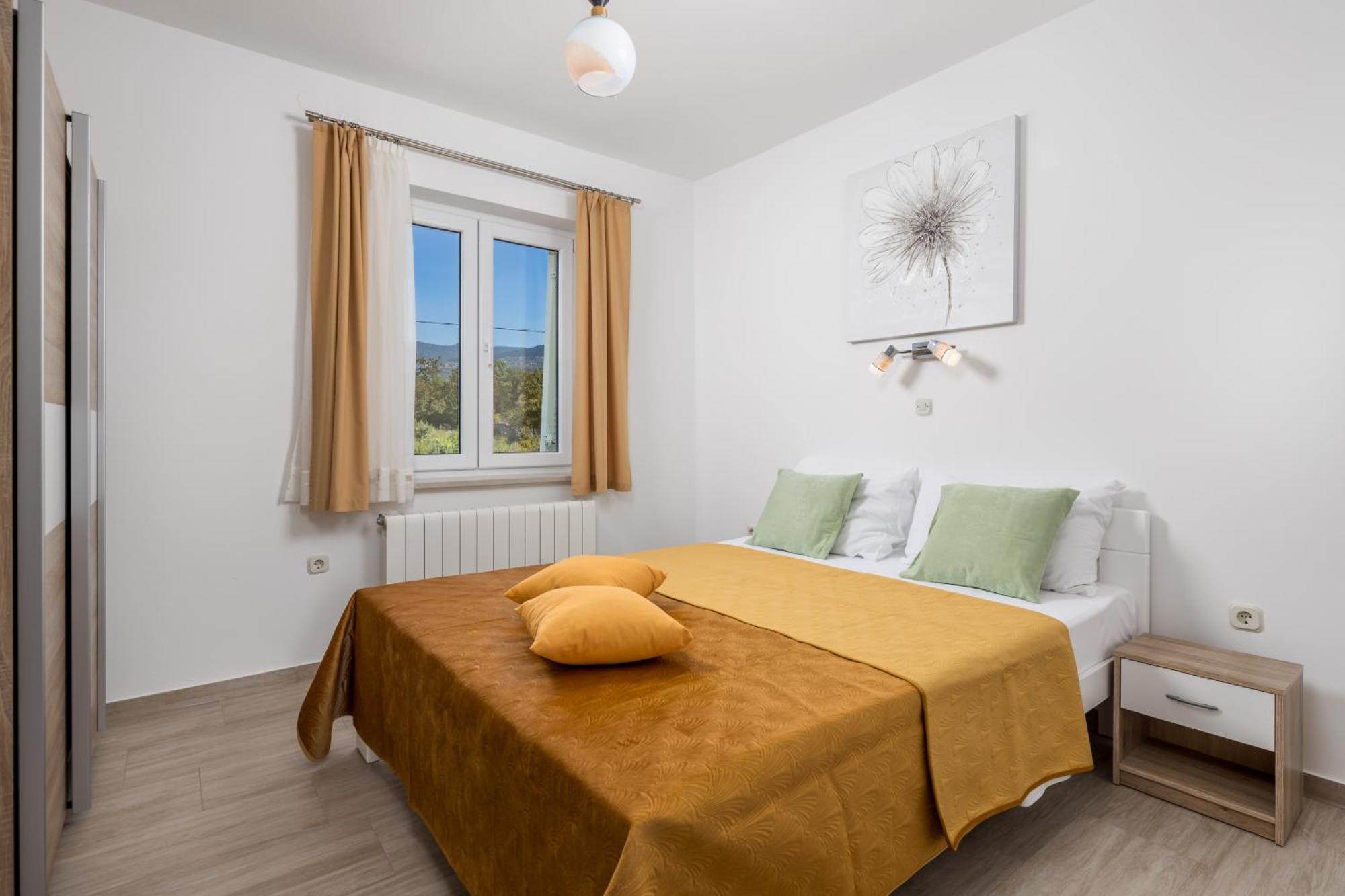 Apartments Kovacic Kraljevica Bagian luar foto