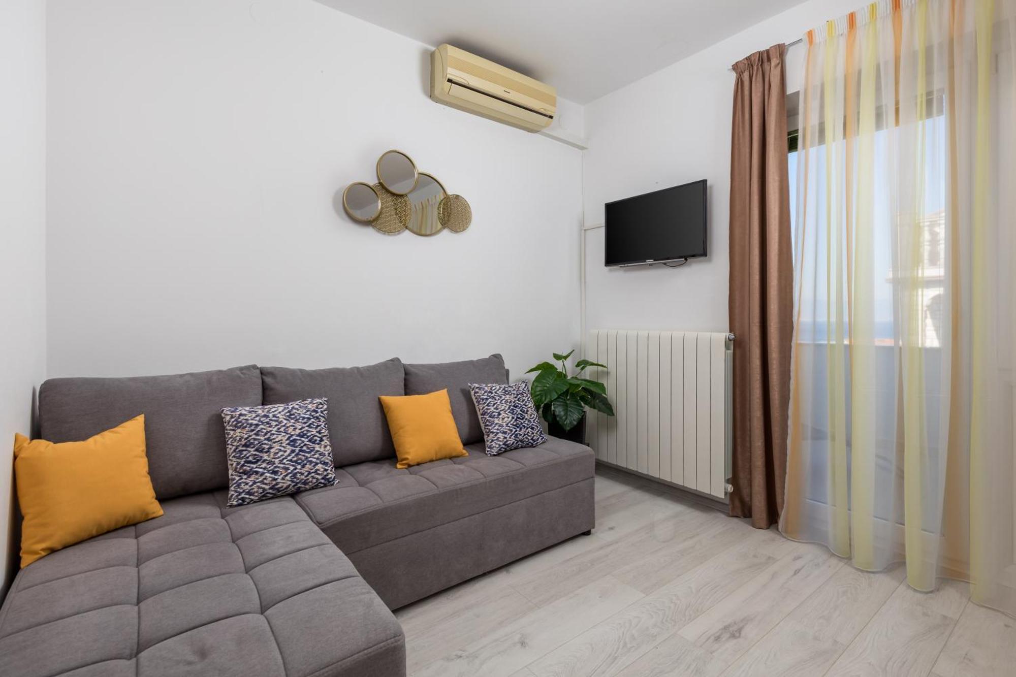 Apartments Kovacic Kraljevica Bagian luar foto